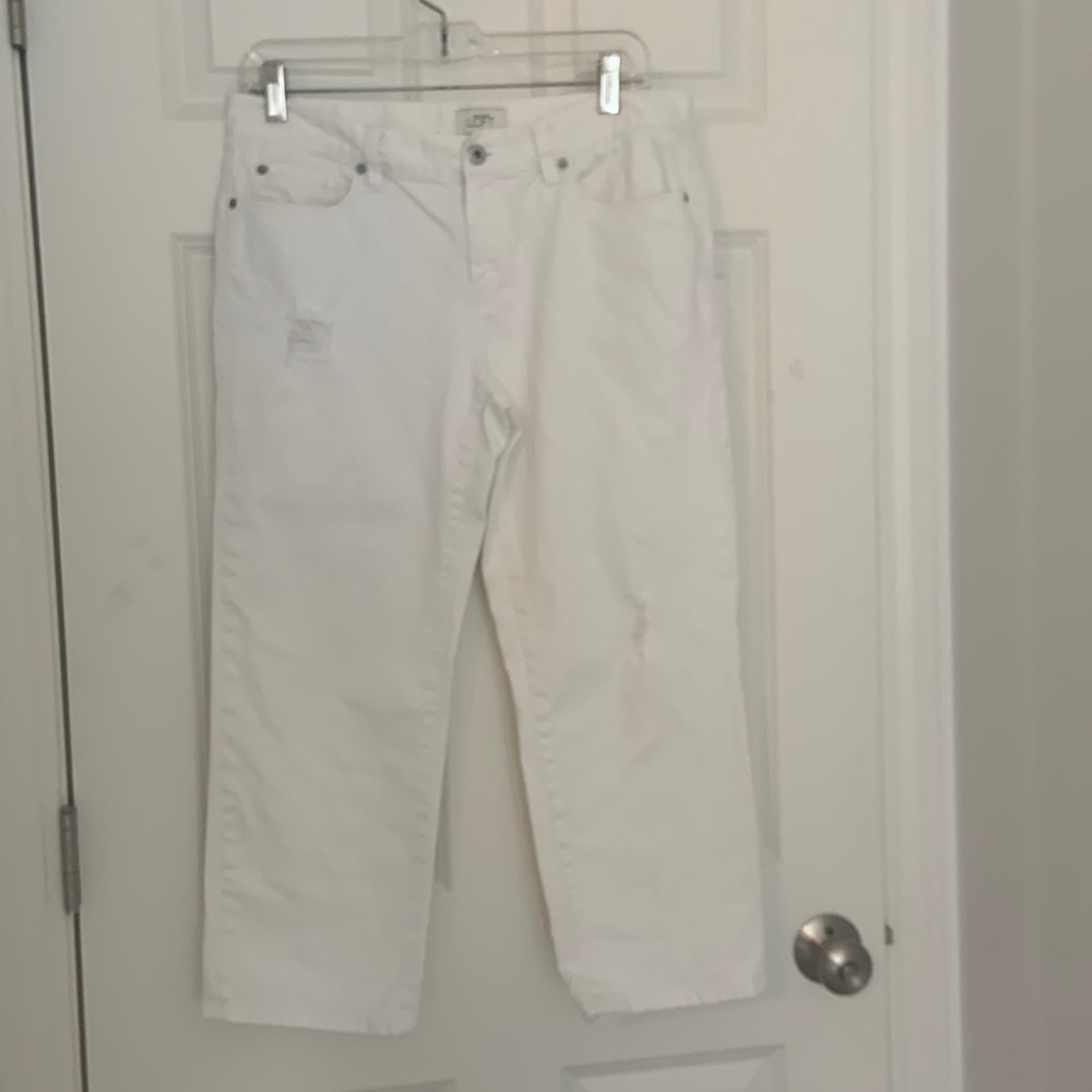 Distressed white denim cropped  jeans